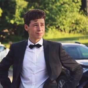 Meet your Posher, Antoine